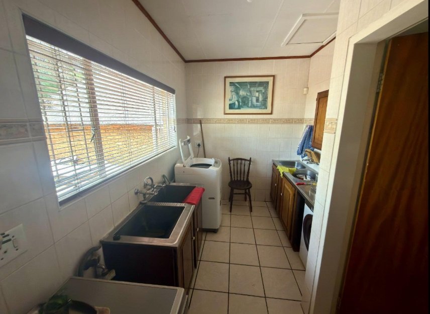 5 Bedroom Property for Sale in Irene Park North West